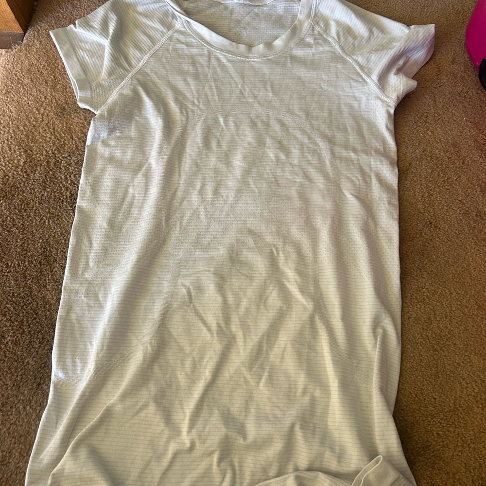 lululemon athletica White Short Sleeve Tee